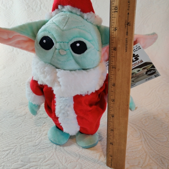 Disney Grogu Star Wars Mandalorian Jingle Bells Animated Christmas Decoration - Picture 11 of 11